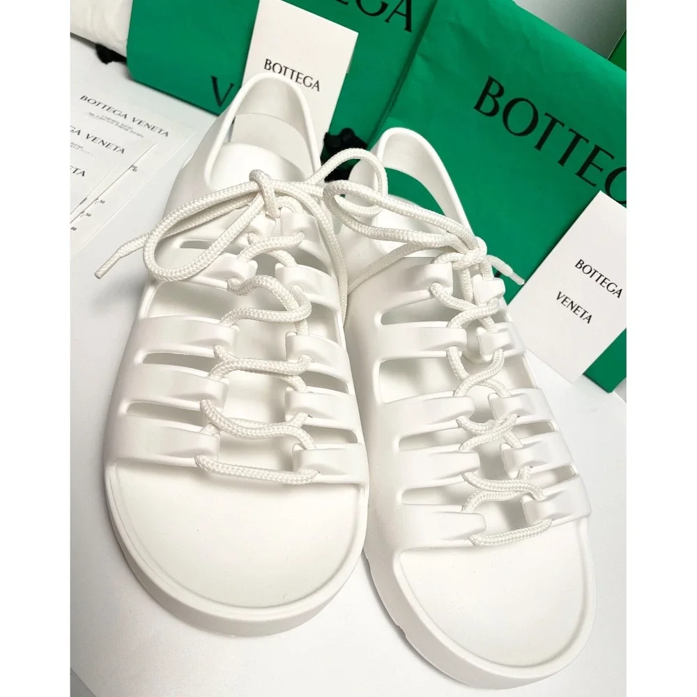 Bottega Veneta Women's 667220 White Lace-up open sandals shoe, sz 37